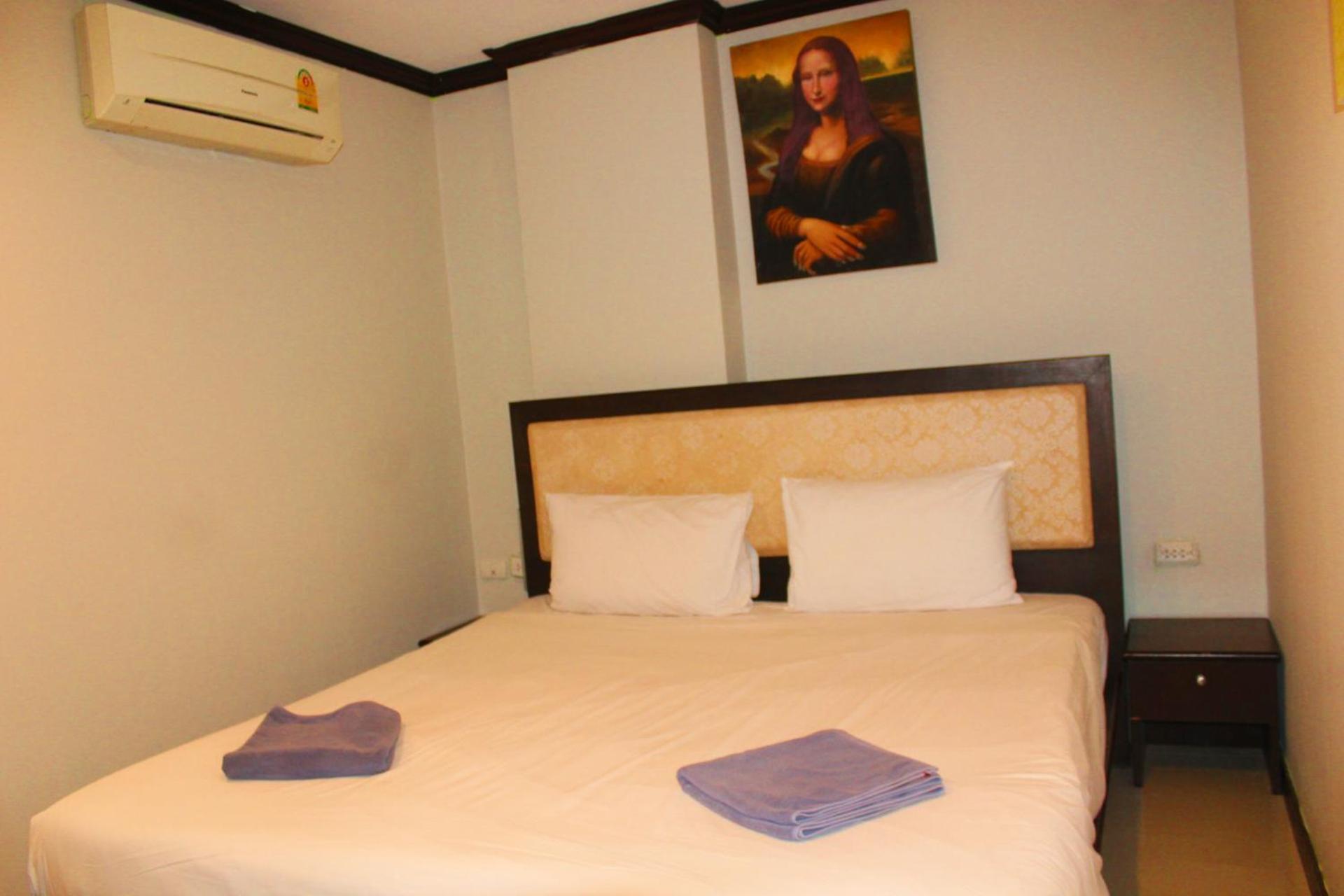 Hollywood Inn Hotel Patong Luaran gambar