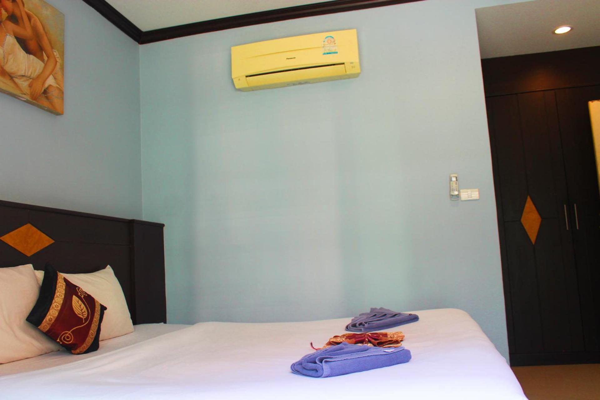 Hollywood Inn Hotel Patong Luaran gambar